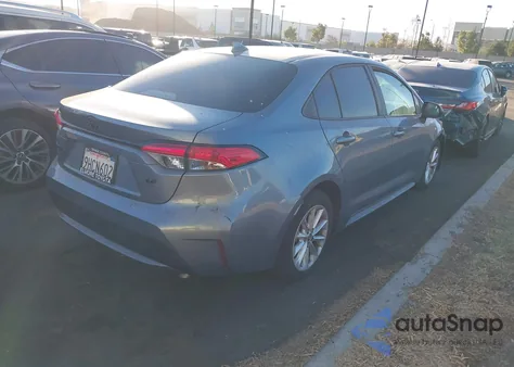 2020 Toyota Corolla Le z USA, uszkodzony, nr VIN 5YFHPRAE6LP128251